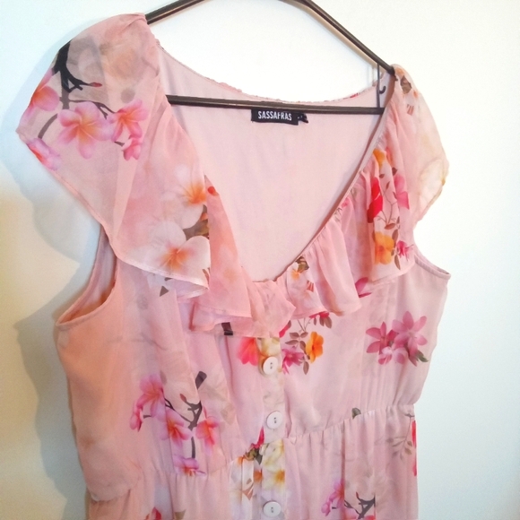 Sassafras Apricot Floral Midi Dress - Picture 2 of 10